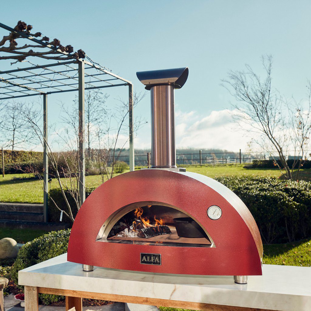 ALFA_Moderno_2_Pizze_Pizza_Oven_On_Countertop_In_Outdoor_Kitchen_1024x1024